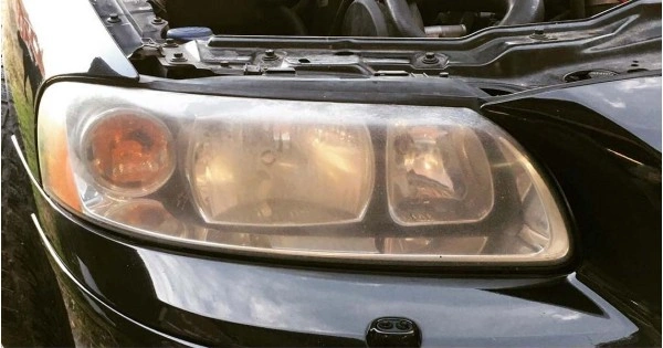 Pulido y abrillantado de faros apagados